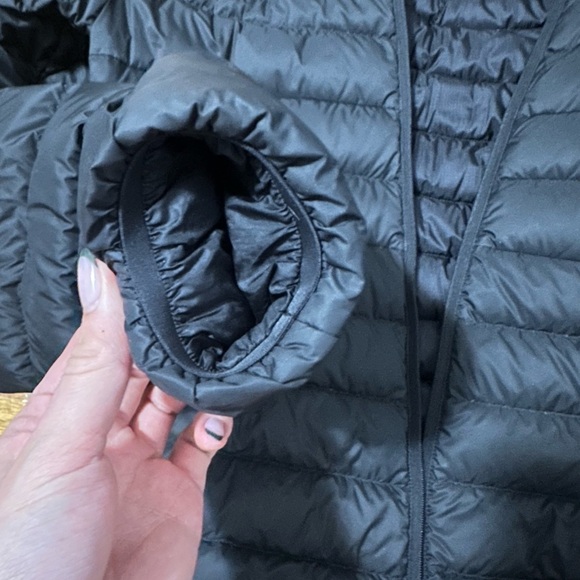 Arcteryx black jacket - Picture 3 of 8